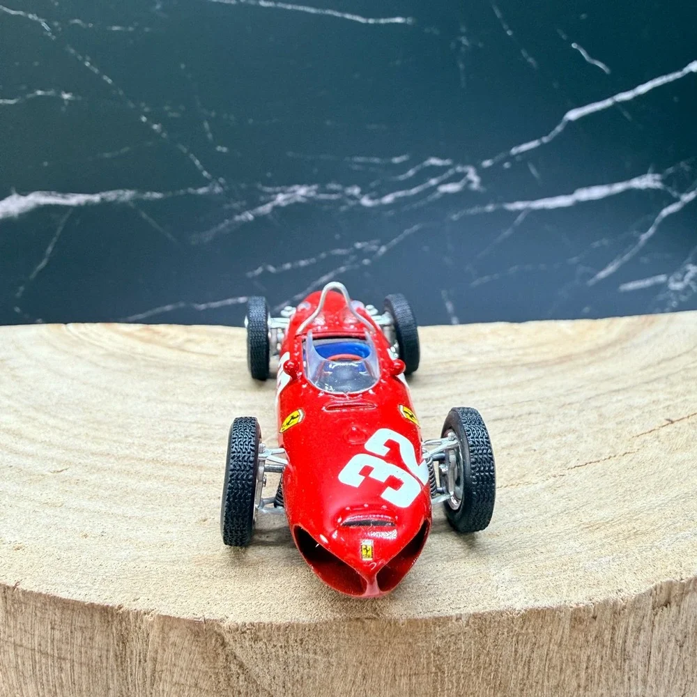 Quartzo Ferrari 156 F1 Red Diecast 1:43 Scale Racing Car Model 32 Made Portugal